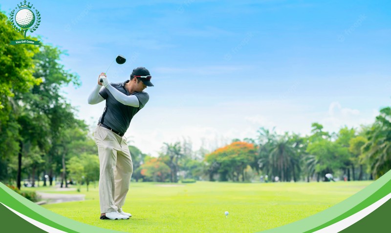 Học Chơi Golf Tại Sân Golf Vân Trì Chuyên Nghiệp Hàng Đầu