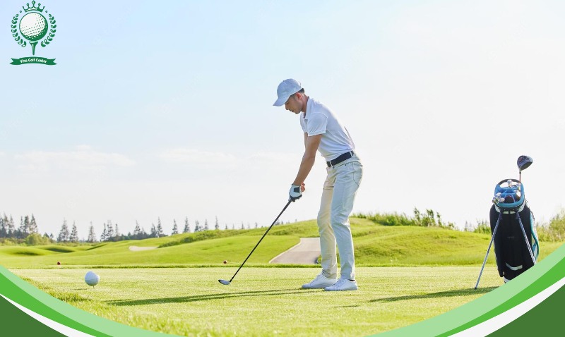 Học Chơi Golf Tại Sân Golf Vân Trì Chuyên Nghiệp Hàng Đầu