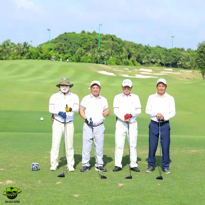 Giá vé và cách đặt chỗ của sân golf Tân Sơn Nhất