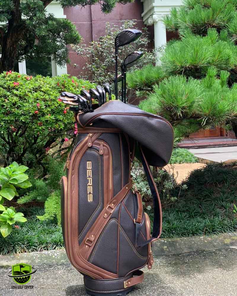 Bộ Gậy Golf Tiêu Chuẩn Nặng Bao Nhiêu Kg